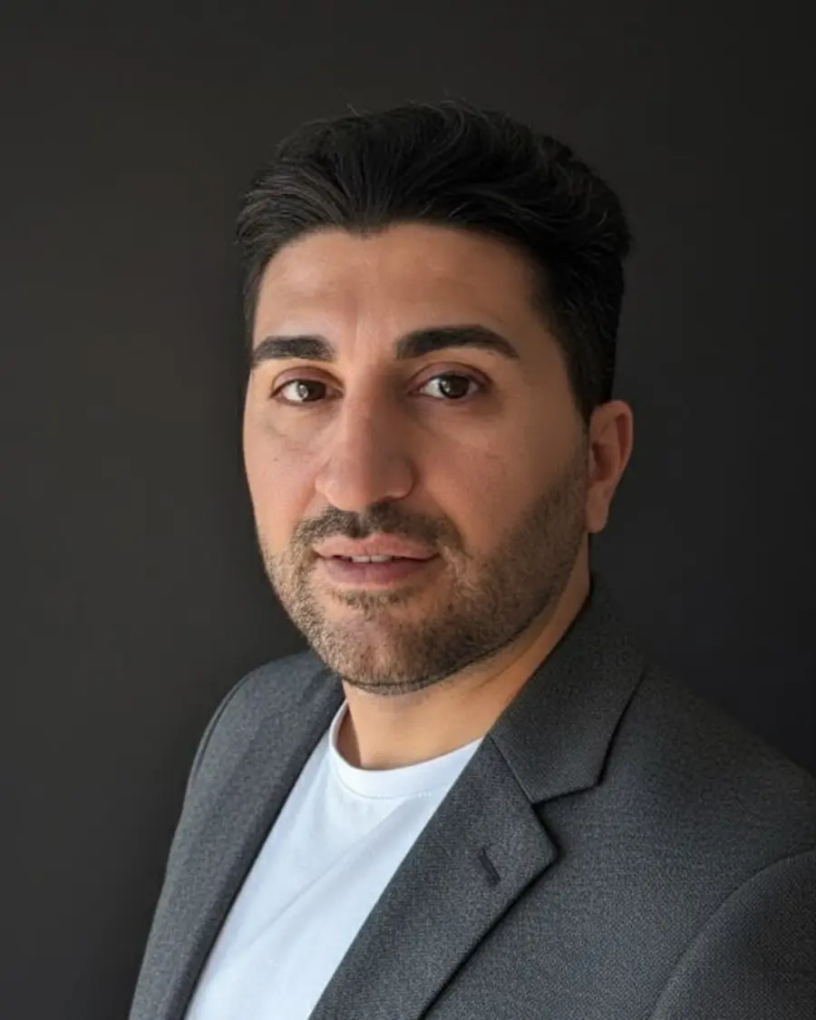 Bekir Unsalan, Medstifter